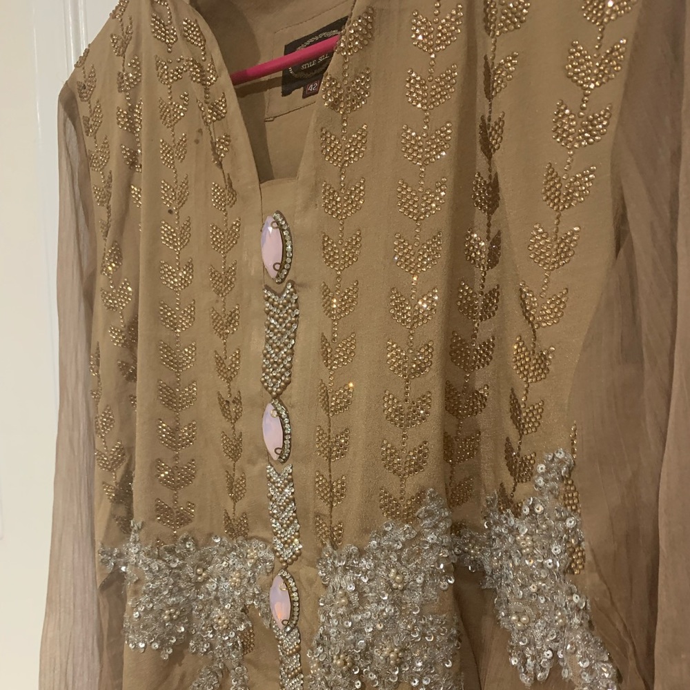 Pakistani Salwar Kamiz